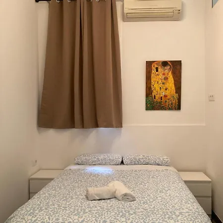 Apartment Casa Gracia Con Jardin Barcelona